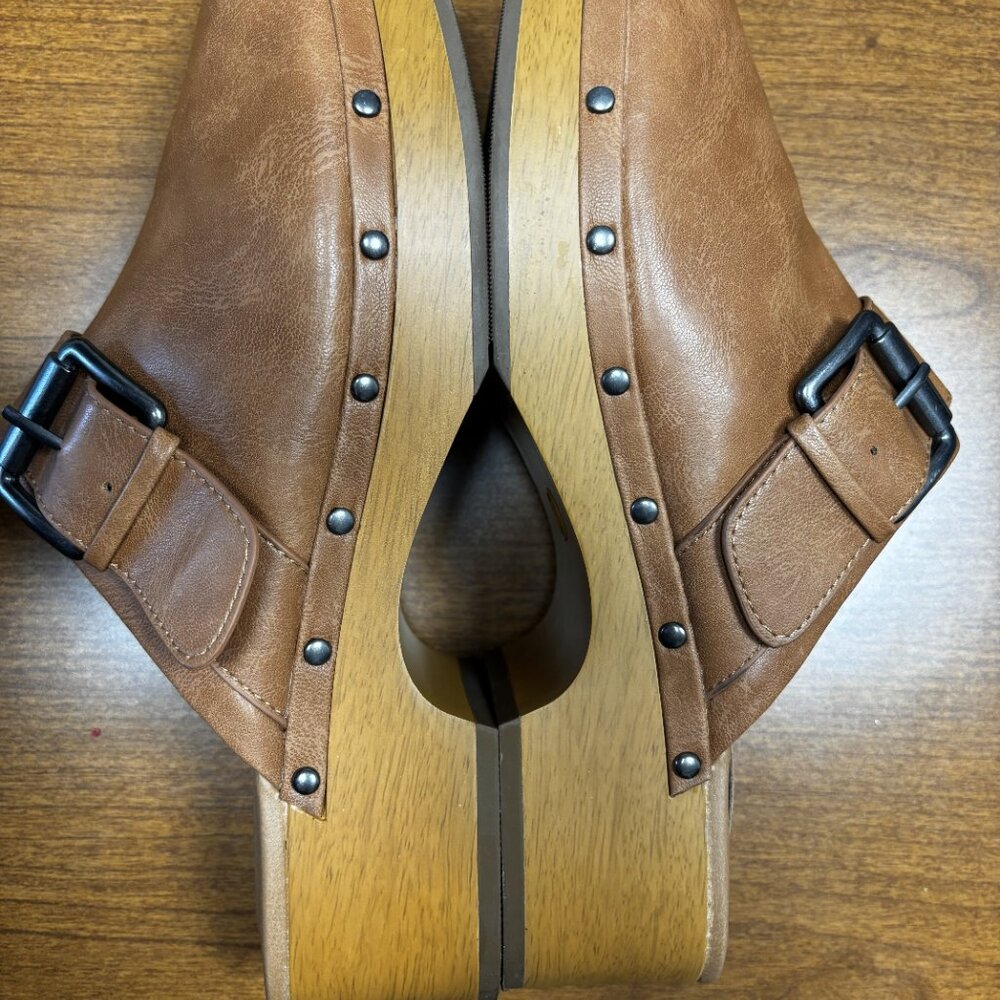 Universal Thread Brown Mules - image 5